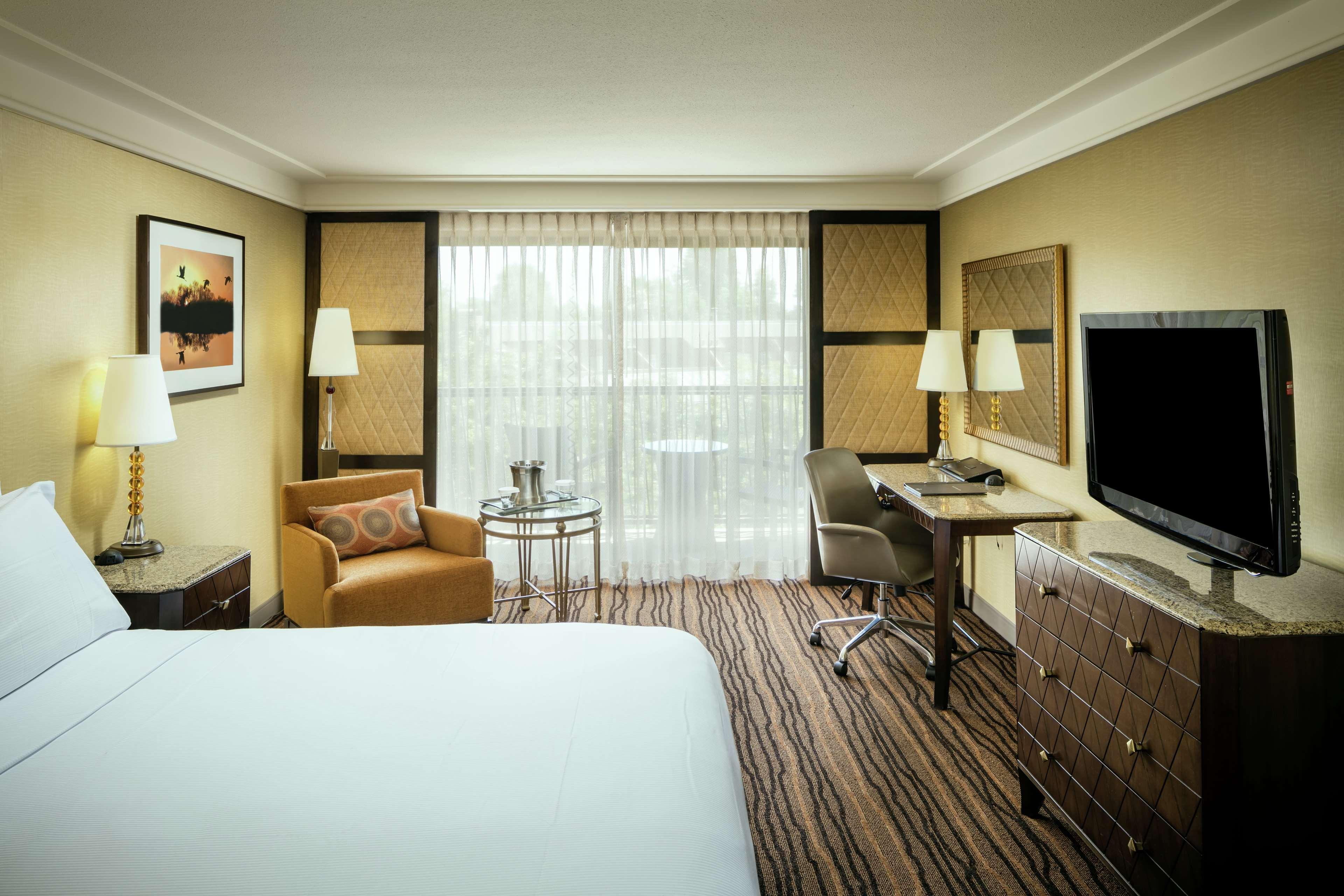 Hilton Stockton Hotel Buitenkant foto