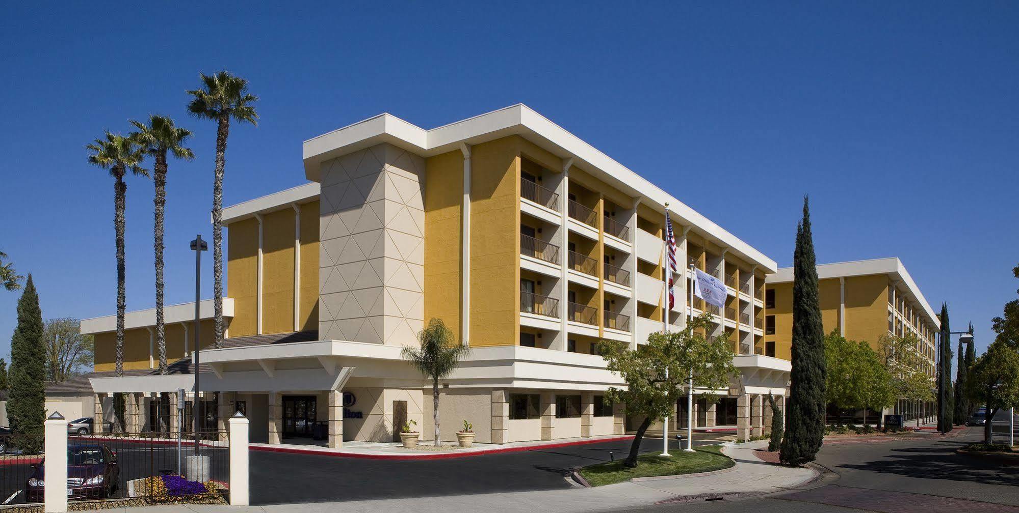 Hilton Stockton Hotel Buitenkant foto